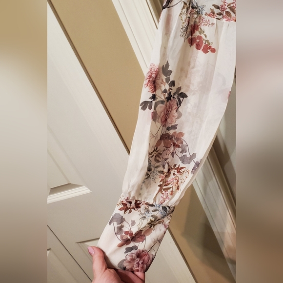 Zara Victorian Floral Mock Neck Blouse Size Small - Picture 3 of 8